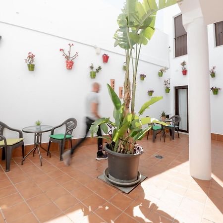 Apartamentos La Vista Conil De La Frontera Exteriör bild