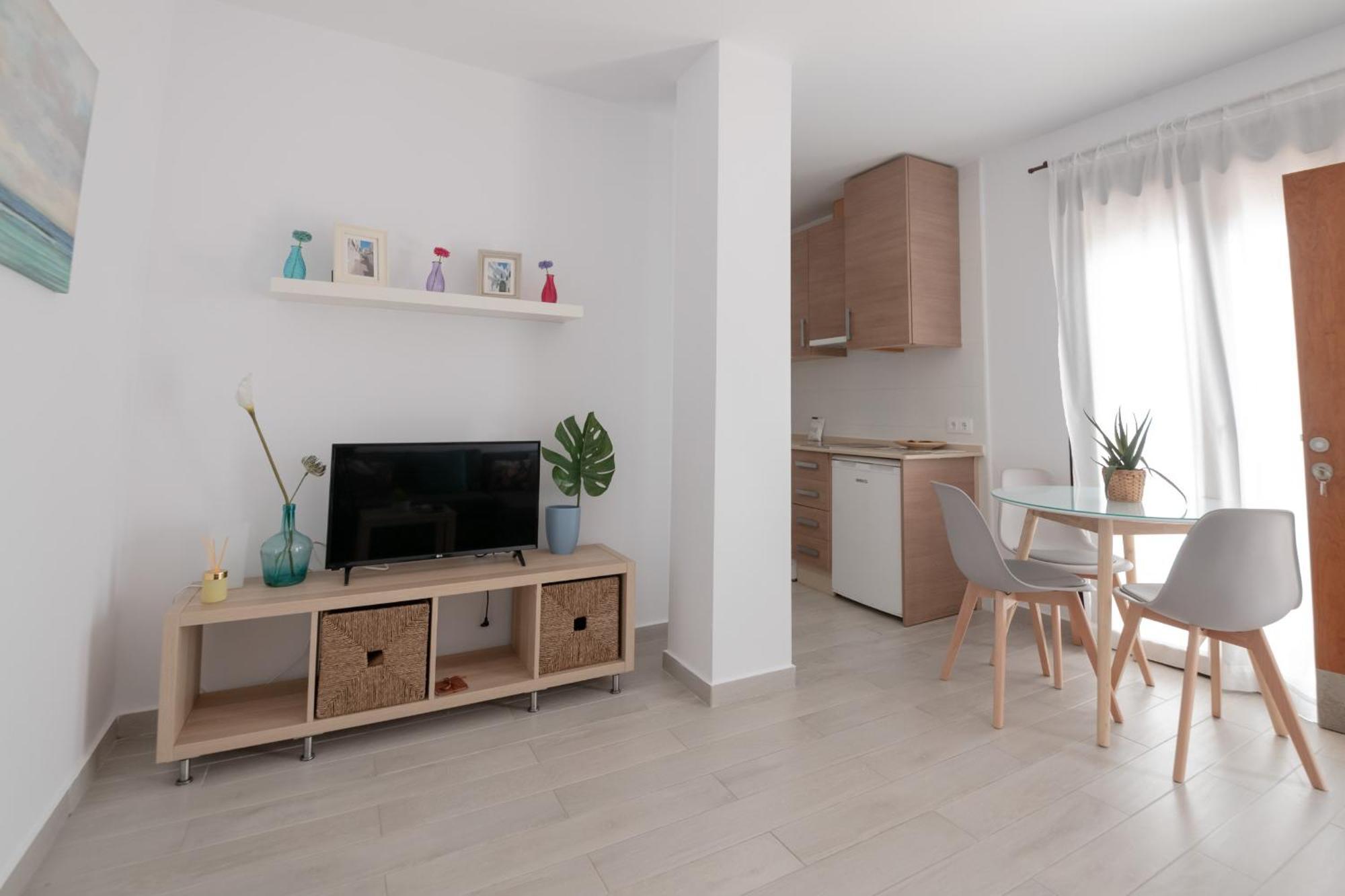 Apartamentos La Vista Conil De La Frontera Exteriör bild